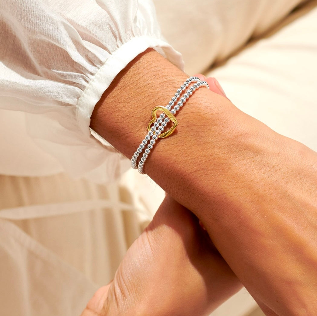 TWIST HEART BRACELET