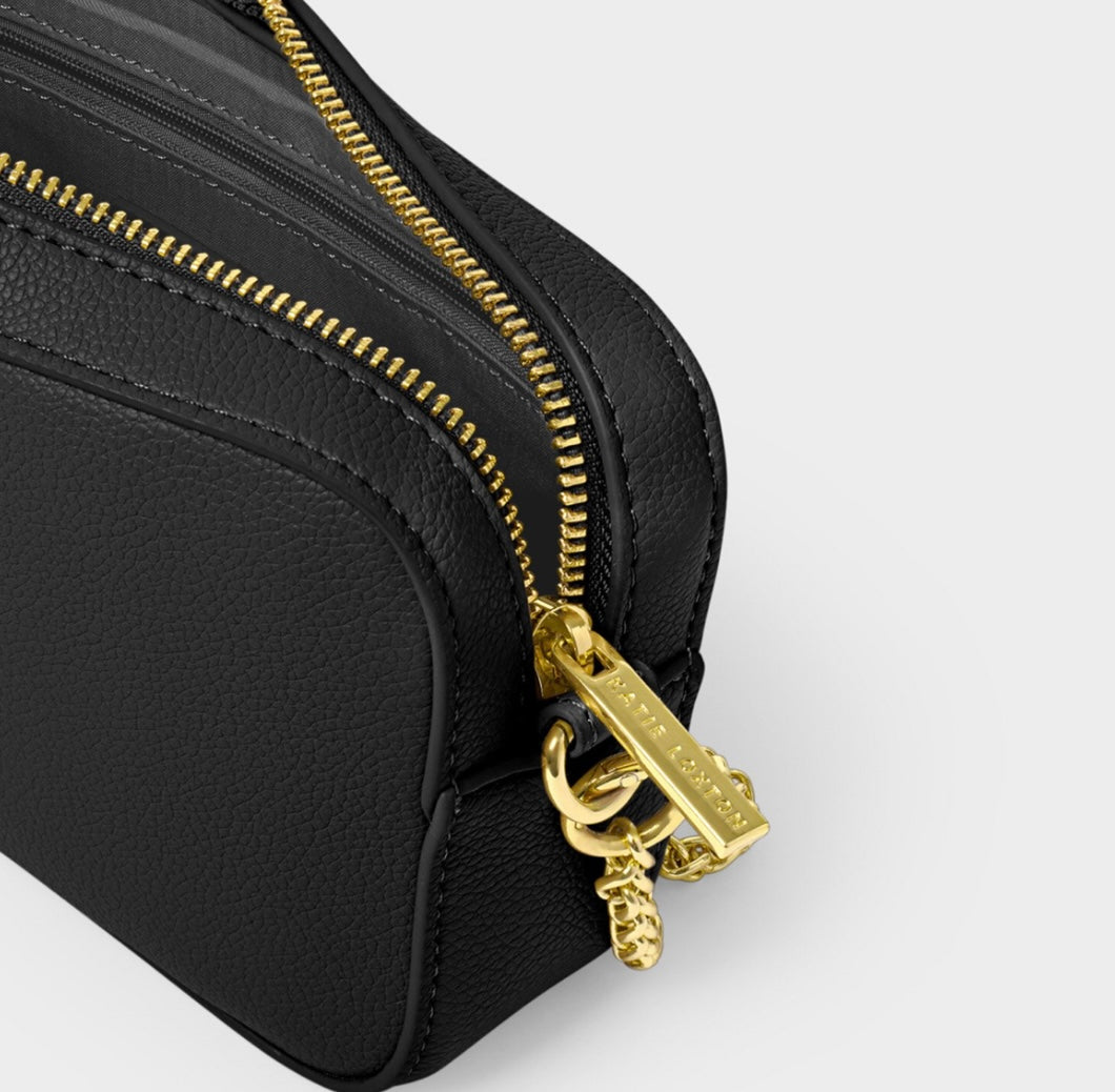 REMI SLIDER CHAIN CROSSBODY BAG