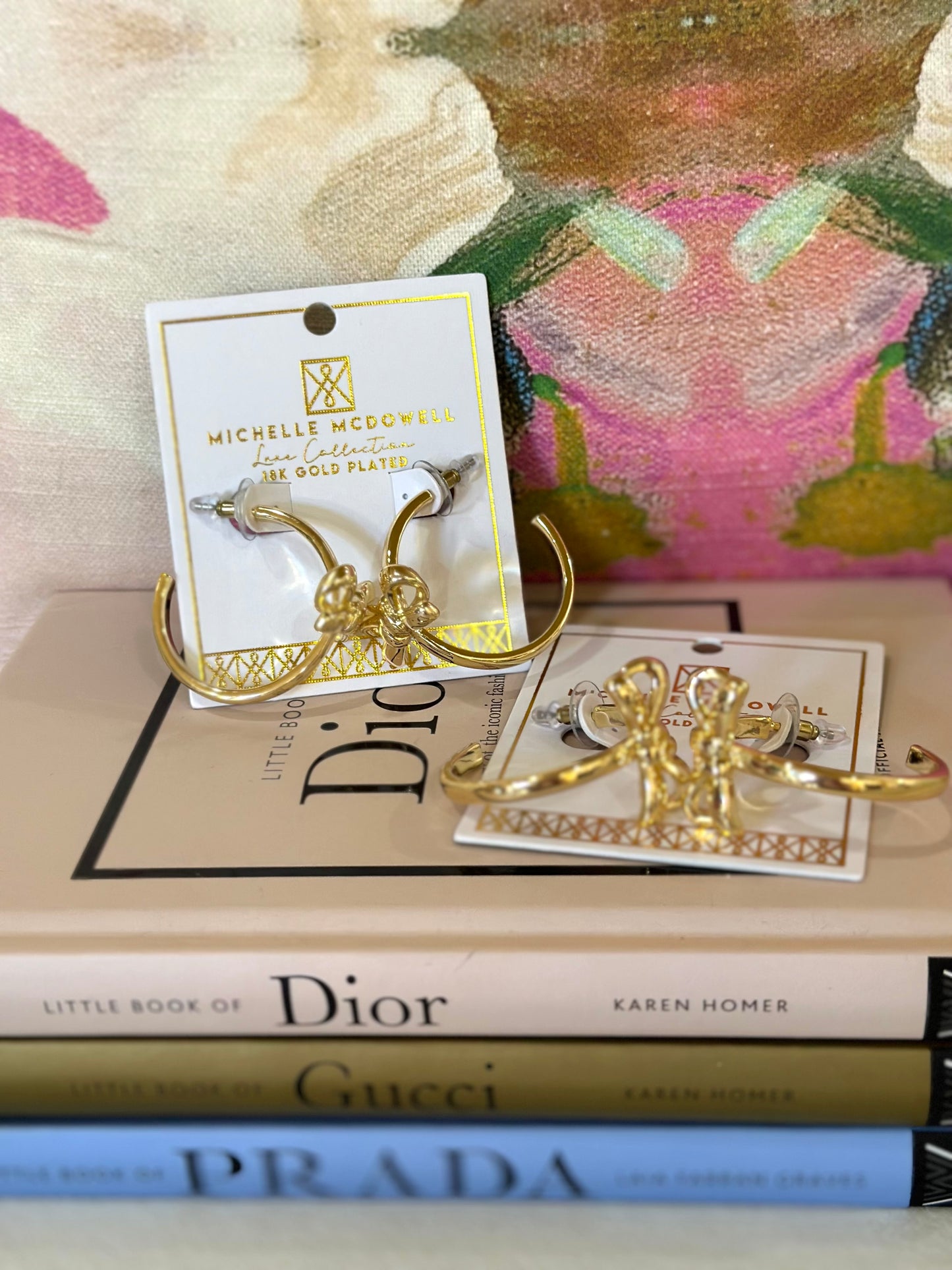 LUXE GOLD BOW HOOP EARRINGS
