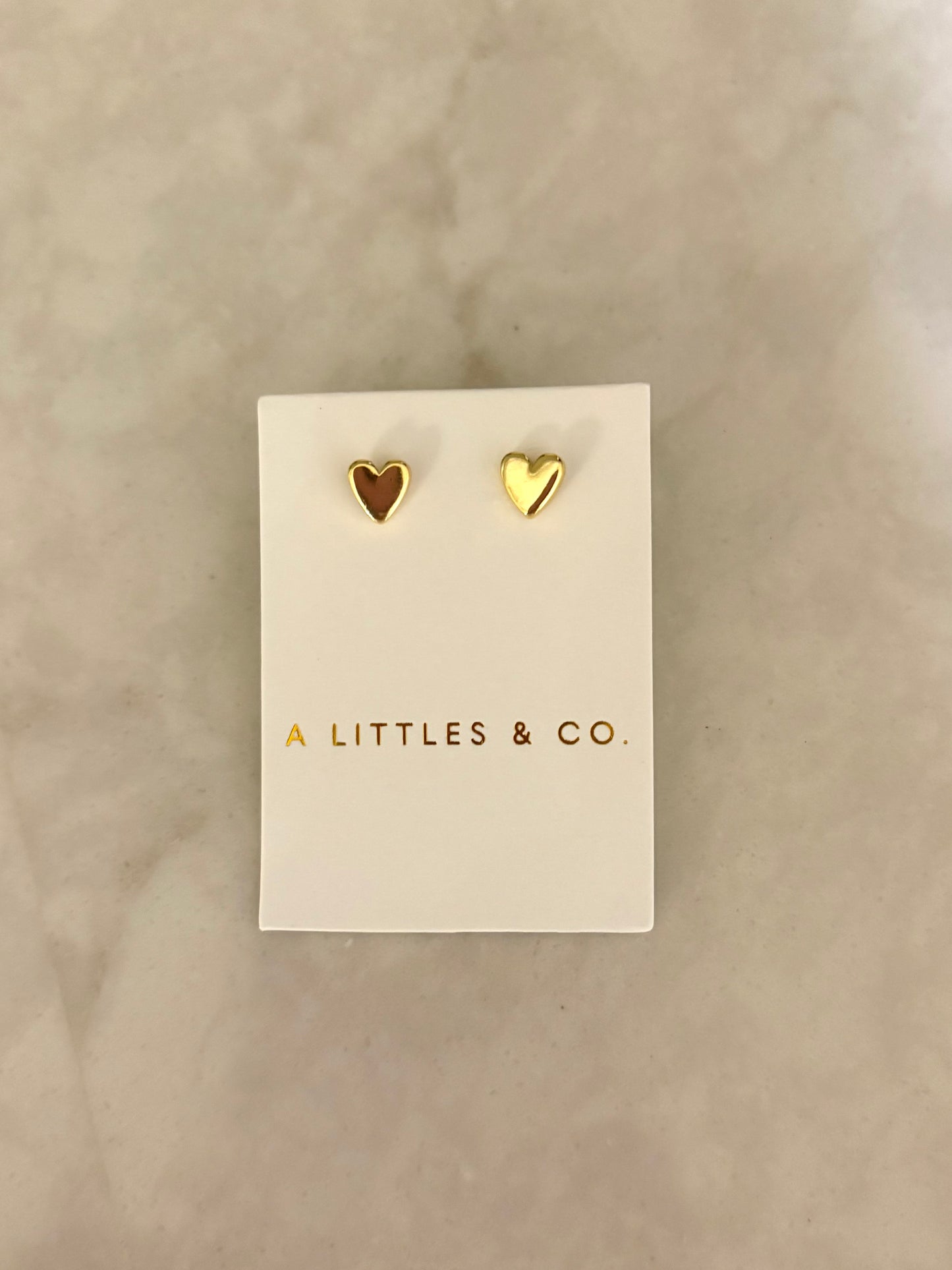MINI CHARMS HEART EARRINGS