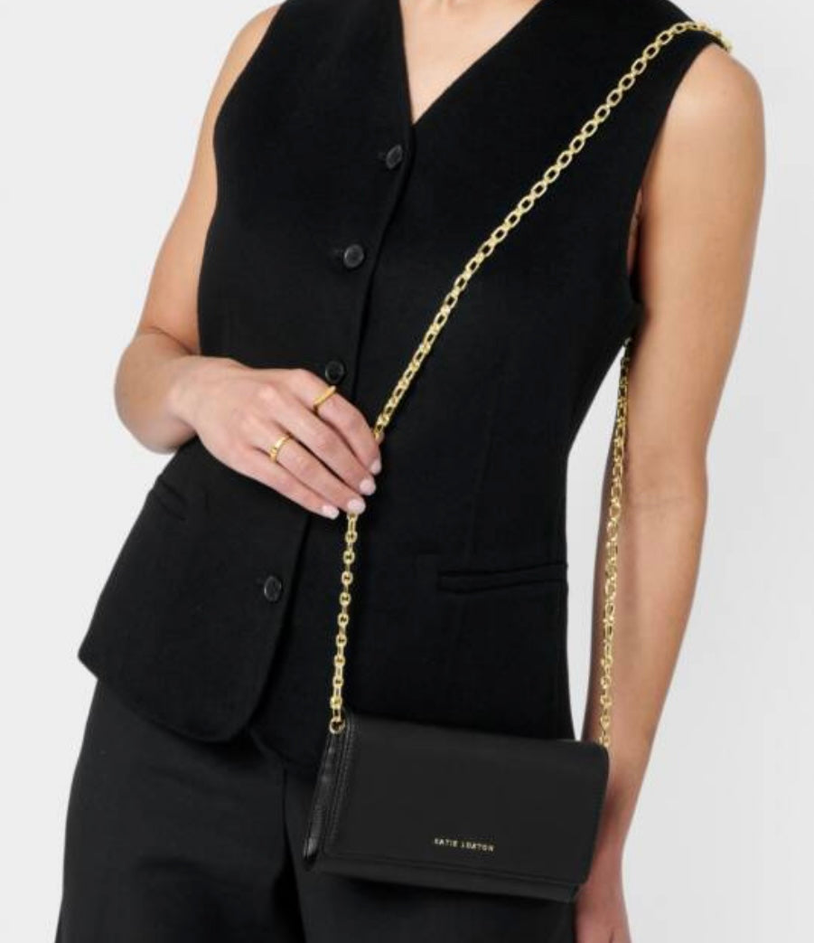 RUBI CHAIN CROSSBODY WALLET