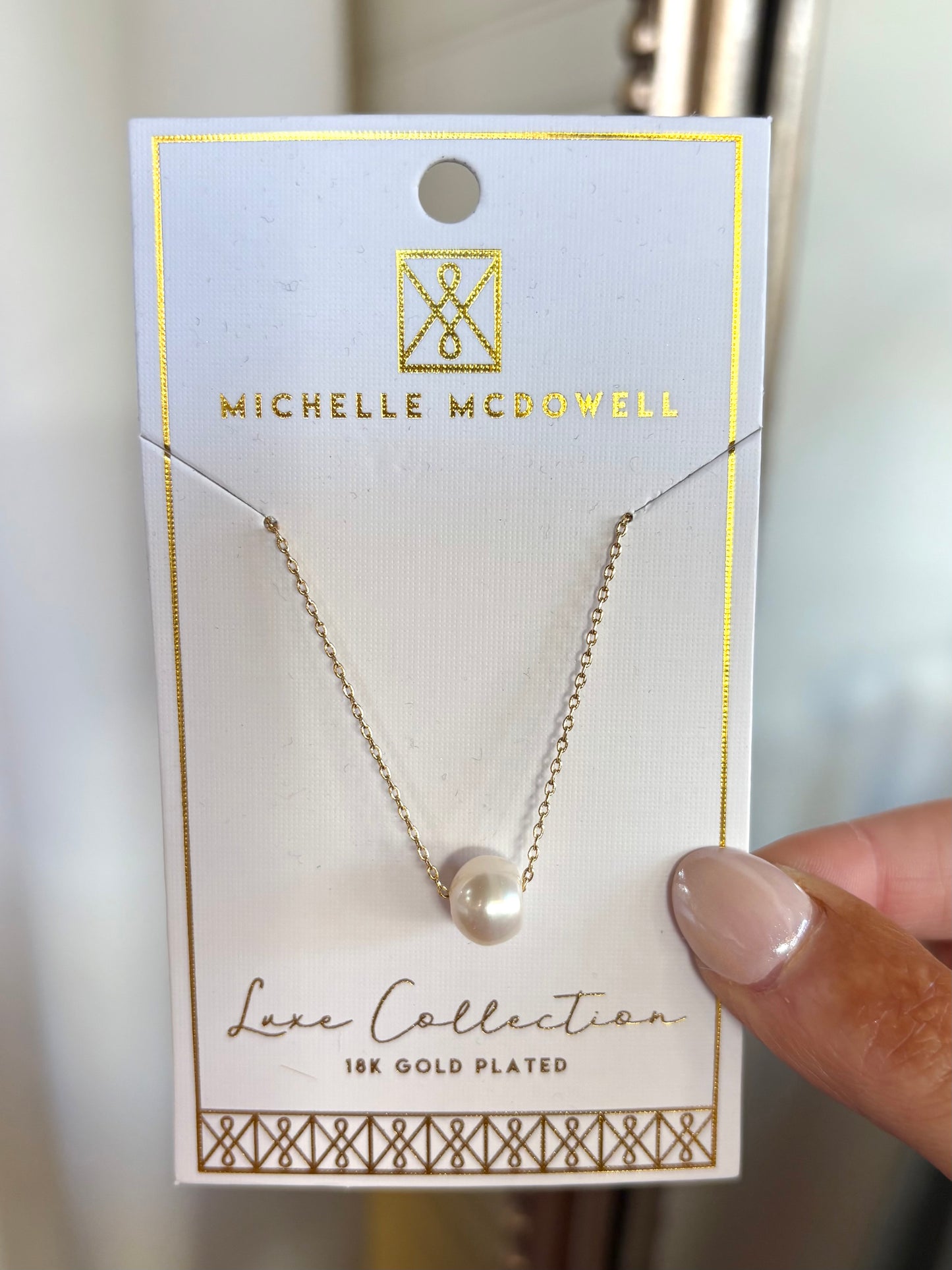 CARLY NECKLACE