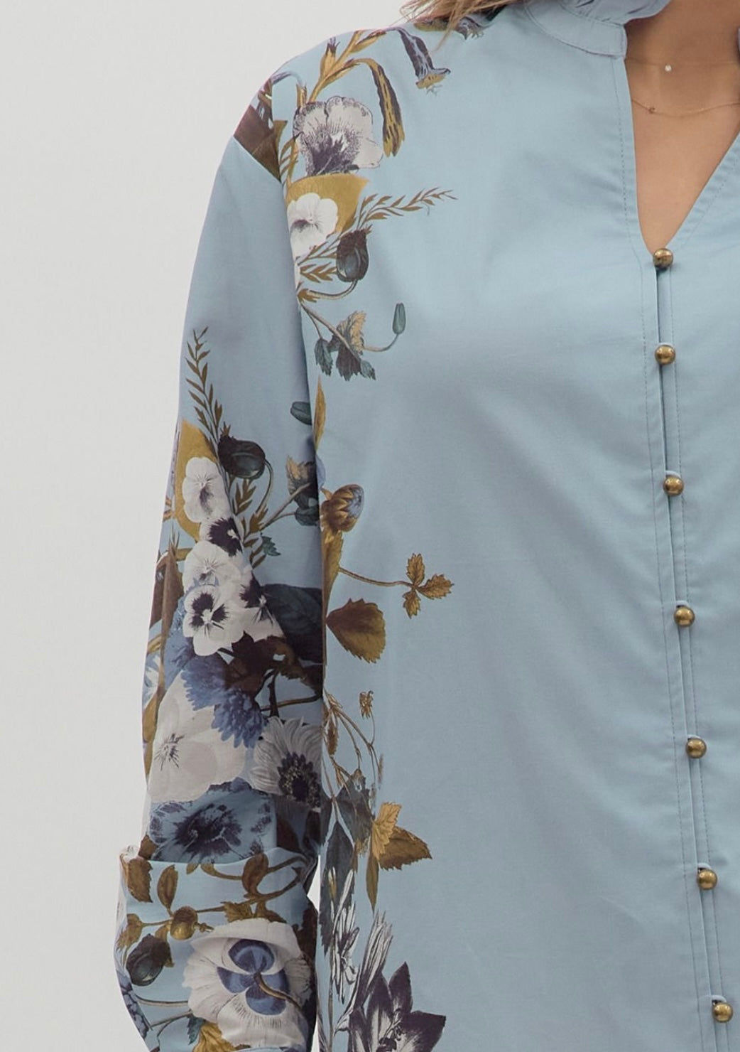 ANNA TOP- LIGHT BLUE