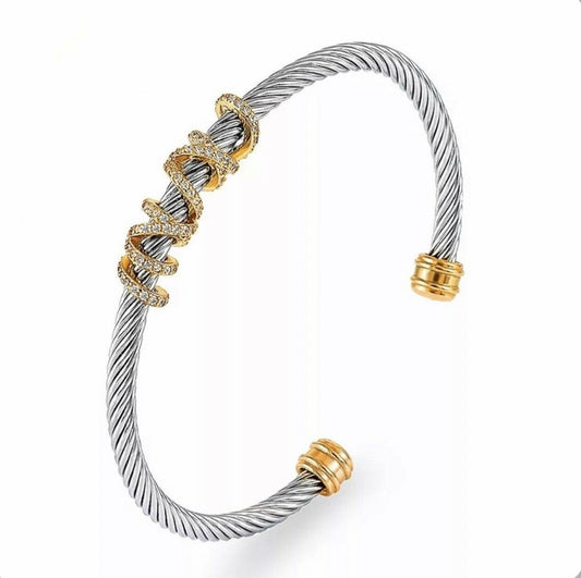 STELLA CUFF