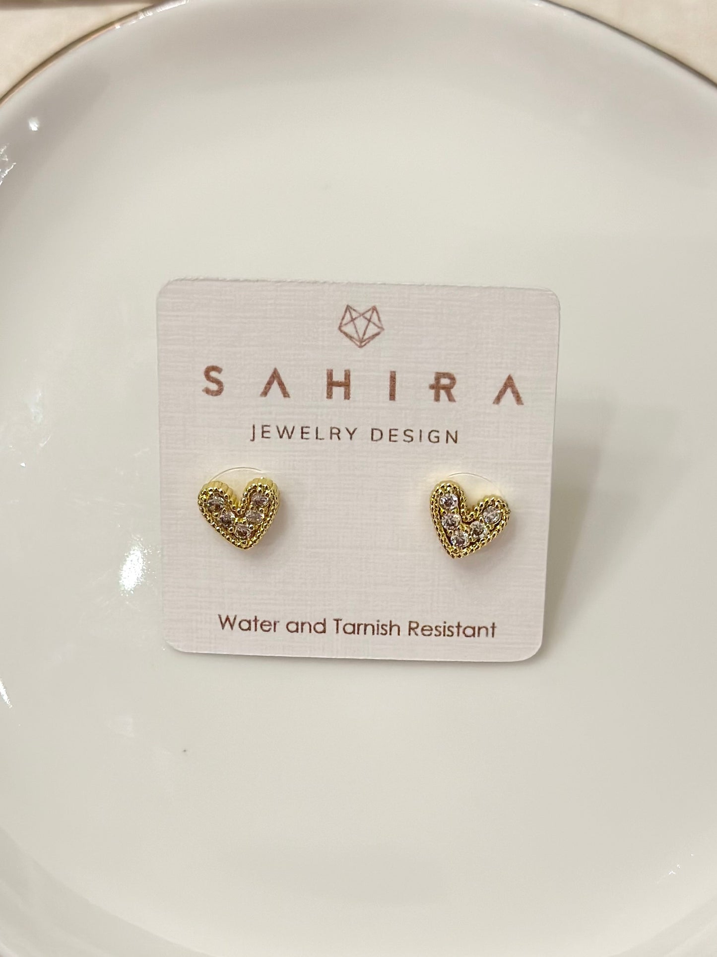 NIA PAVE HEART STUDS