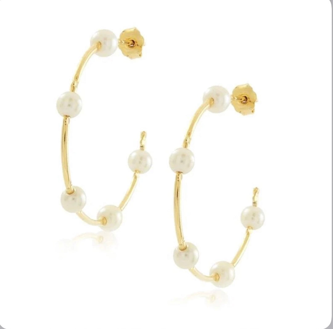 MOLLY PEARL HOOPS