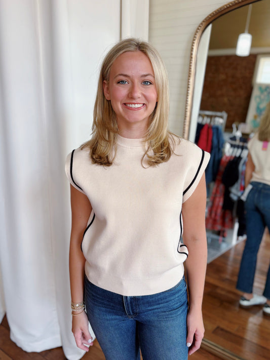 ELIZABETH SLEEVELESS SWEATER TOP