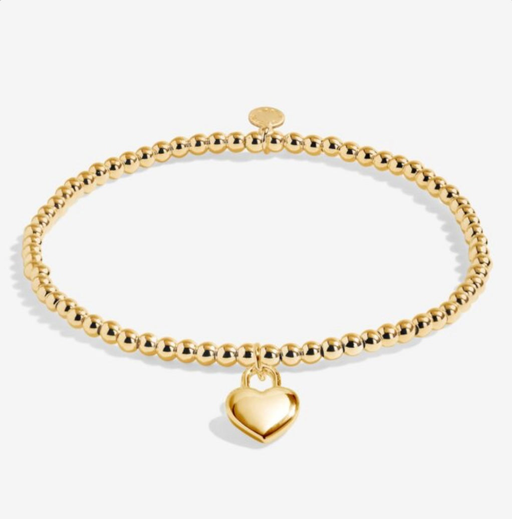 A LITTLE 'LOTS OF LOVE' BRACELET