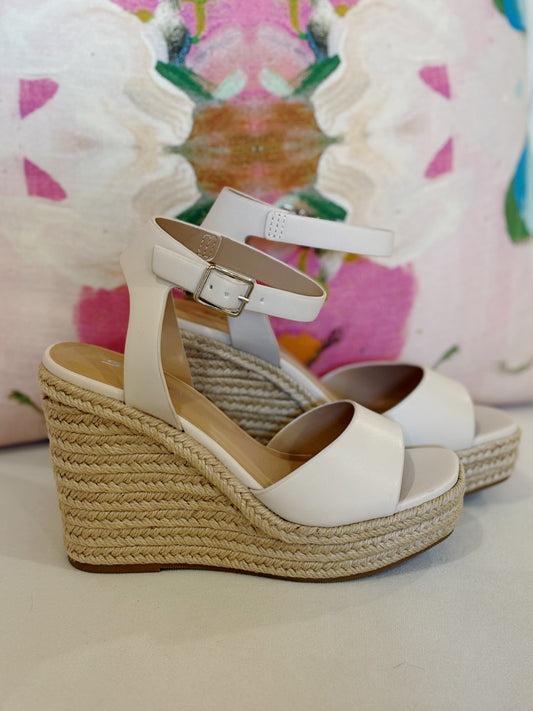 ALDYN WEDGE SANDAL- OFF WHITE