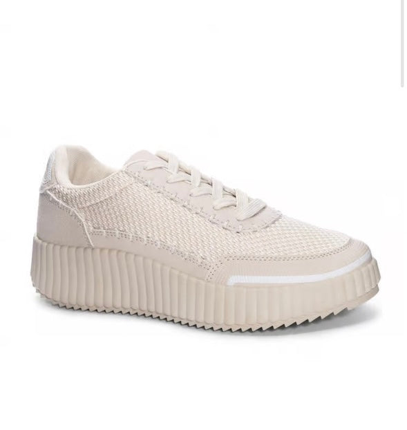 SPIRITED MESH SNEAKER CREAM