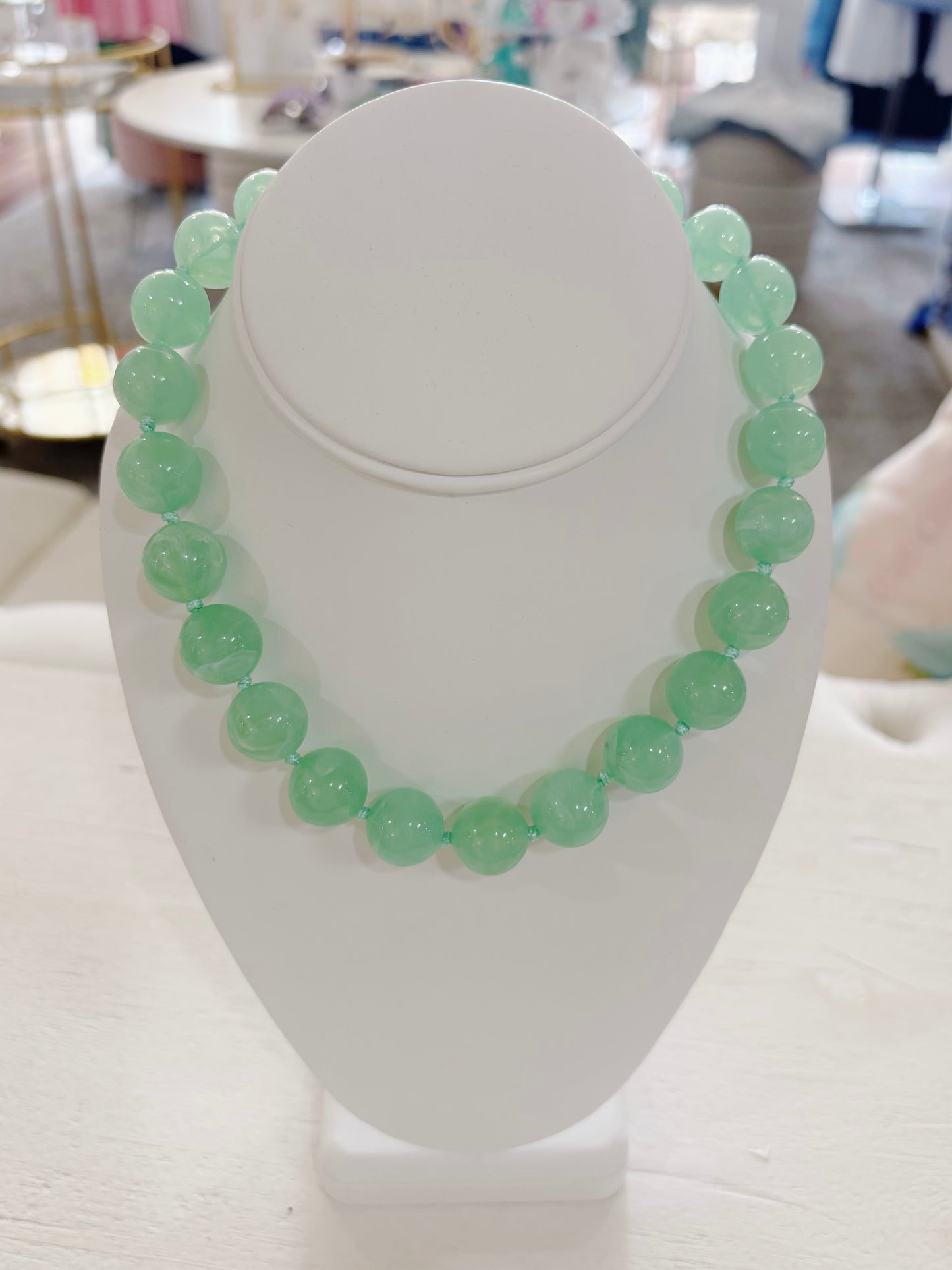 GEMELLI MABRY NECKLACE- MINT GREEN
