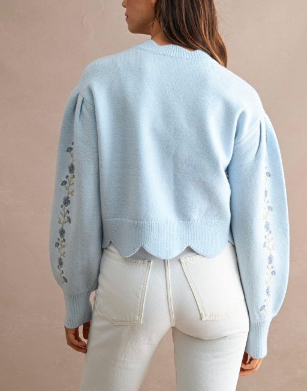 LANEY SWEATER- LIGHT BLUE