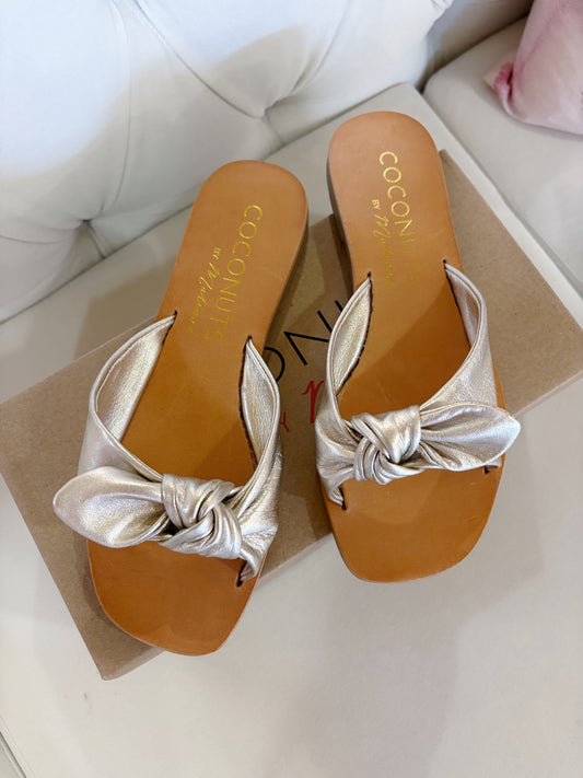 MACKENZIE GOLD SANDALS