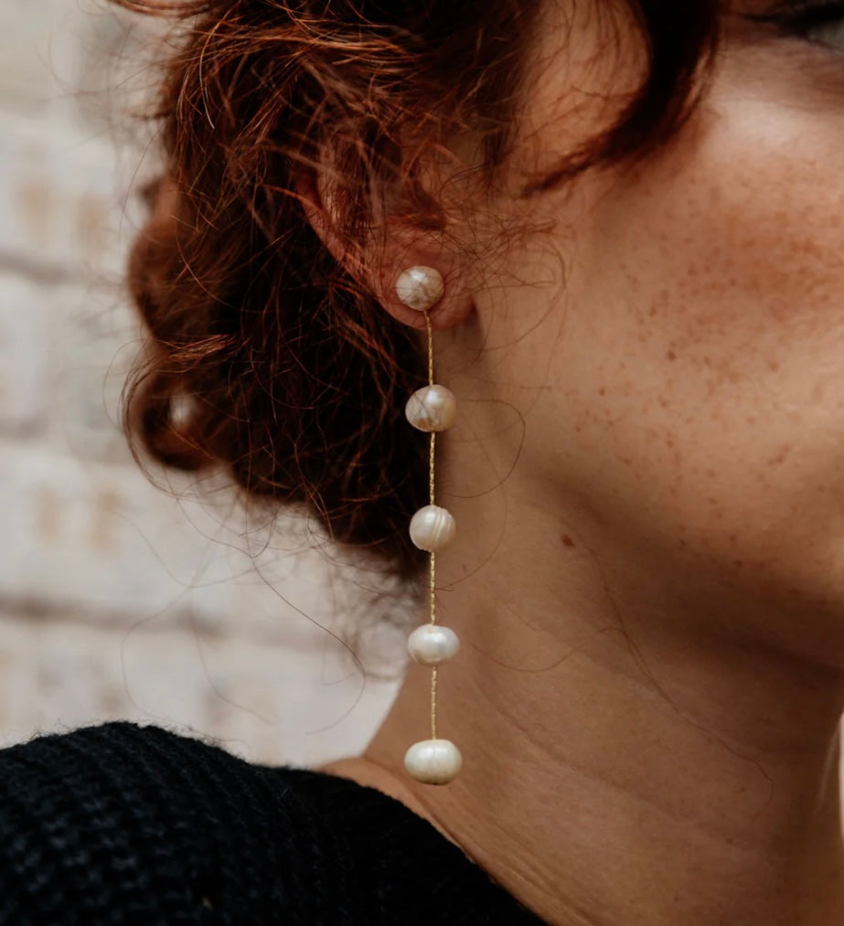 VALENTINA PEARL DROP EARRINGS