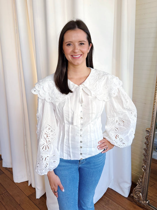 FRENCH SILHOUETTE BLOUSE